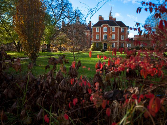Grounds Lady Margaret Hall